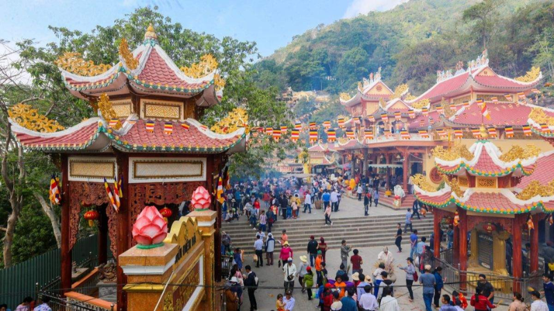 Phong tục ngày Tết